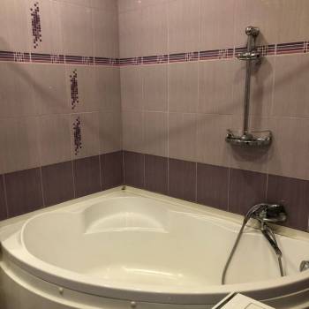 Сдается 2-х комнатная квартира, 78 м²