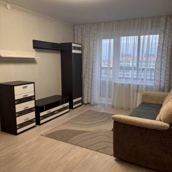 Сдается 1-комнатная квартира, 36,7 м²