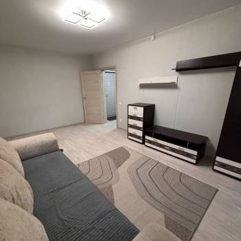 Сдается 1-комнатная квартира, 36,7 м²