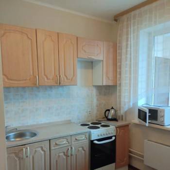 Сдается 1-комнатная квартира, 37 м²