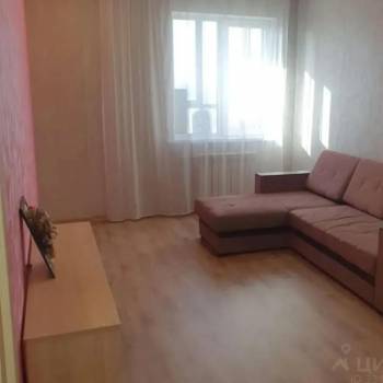 Сдается 1-комнатная квартира, 41 м²