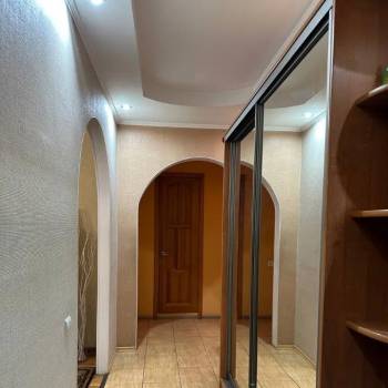 Продается Многокомнатная квартира, 92,7 м²
