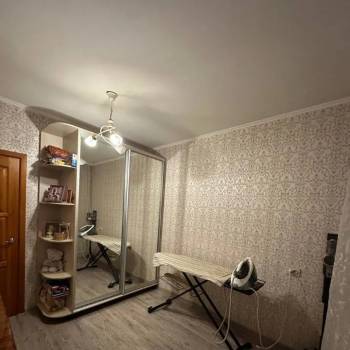 Продается Многокомнатная квартира, 92,7 м²