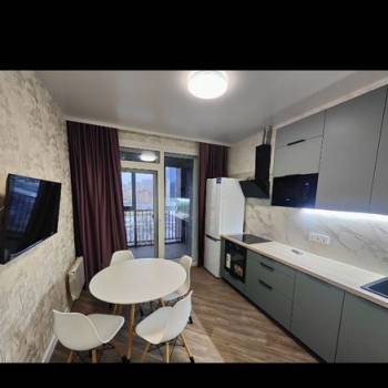 Сдается 1-комнатная квартира, 38 м²