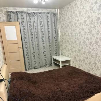 Сдается 1-комнатная квартира, 38 м²