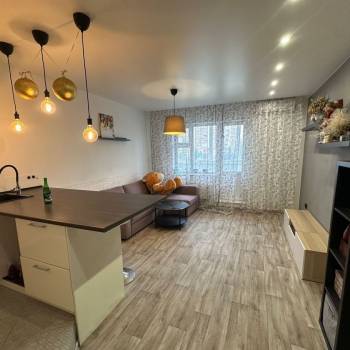 Продается 1-комнатная квартира, 59,7 м²