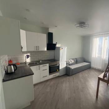 Сдается 1-комнатная квартира, 50 м²