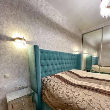 Сдается Многокомнатная квартира, 100 м²