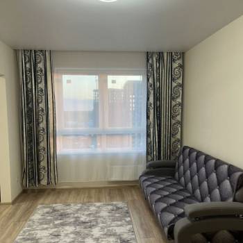 Сдается 1-комнатная квартира, 41 м²