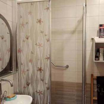Продается 1-комнатная квартира, 33 м²