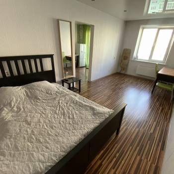 Сдается 1-комнатная квартира, 44 м²
