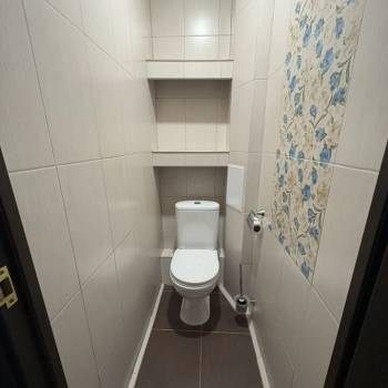 Продается Многокомнатная квартира, 70,6 м²