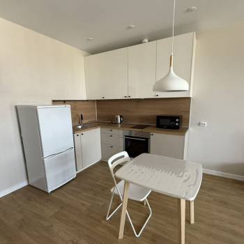 Сдается 1-комнатная квартира, 38 м²