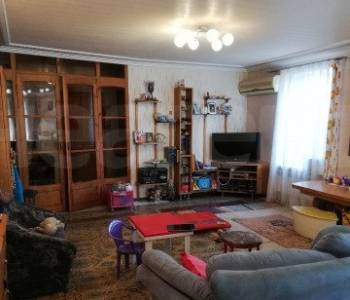 Продается Дом, 370 м²