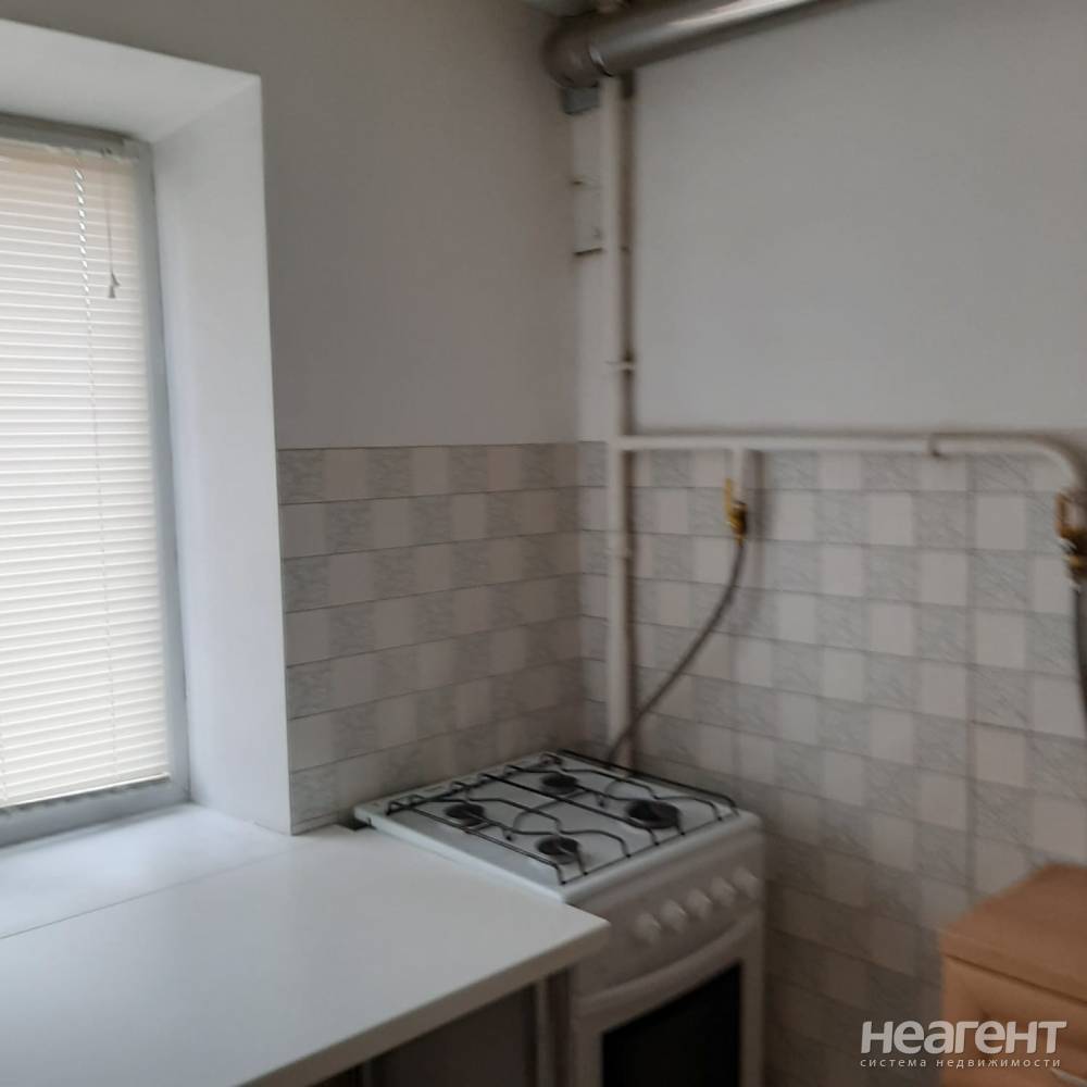 Сдается 1-комнатная квартира, 30 м²