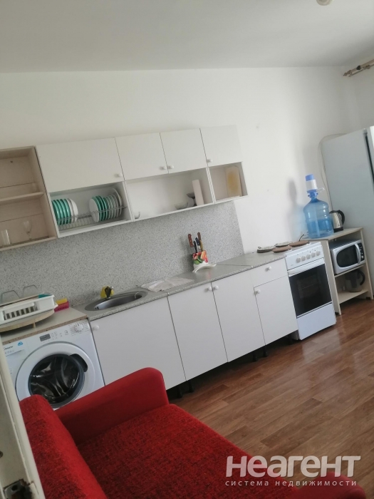 Сдается 2-х комнатная квартира, 70 м²