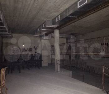 Сдается Нежилое помещение, 260 м²