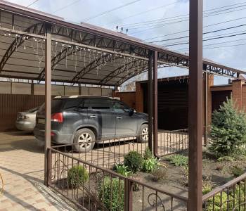 Продается Дом, 220 м²