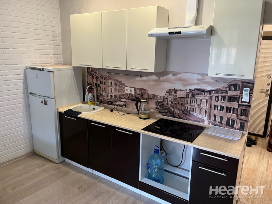 Сдается 1-комнатная квартира, 30 м²