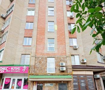 Продается 2-х комнатная квартира, 74 м²