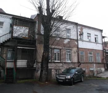 Продается Многокомнатная квартира, 130 м²