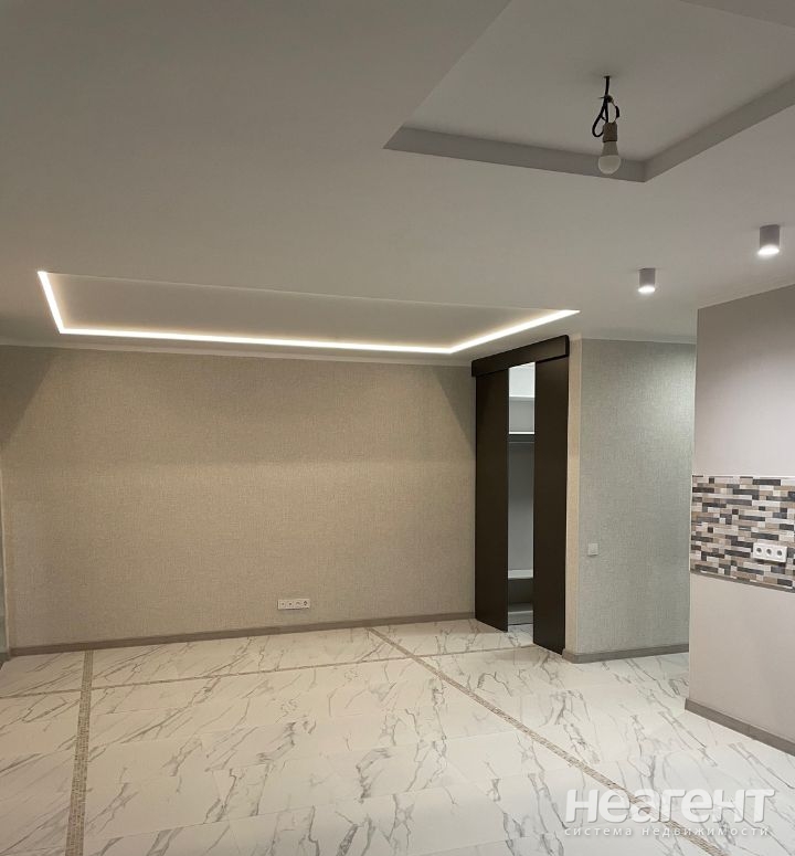 Продается 2-х комнатная квартира, 83,8 м²