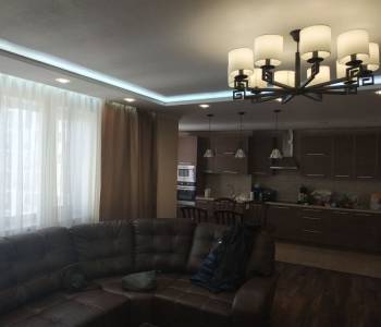 Продается 3-х комнатная квартира, 117 м²