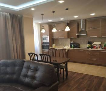 Продается 3-х комнатная квартира, 117 м²