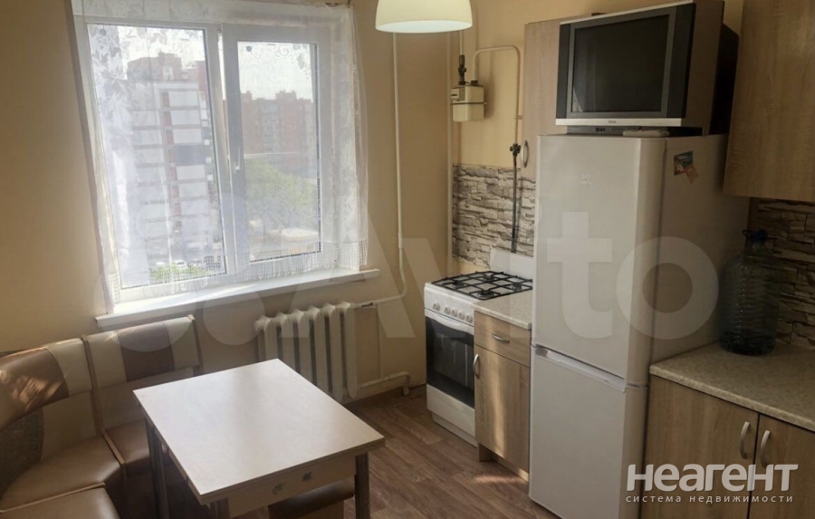 Продается 1-комнатная квартира, 35 м²