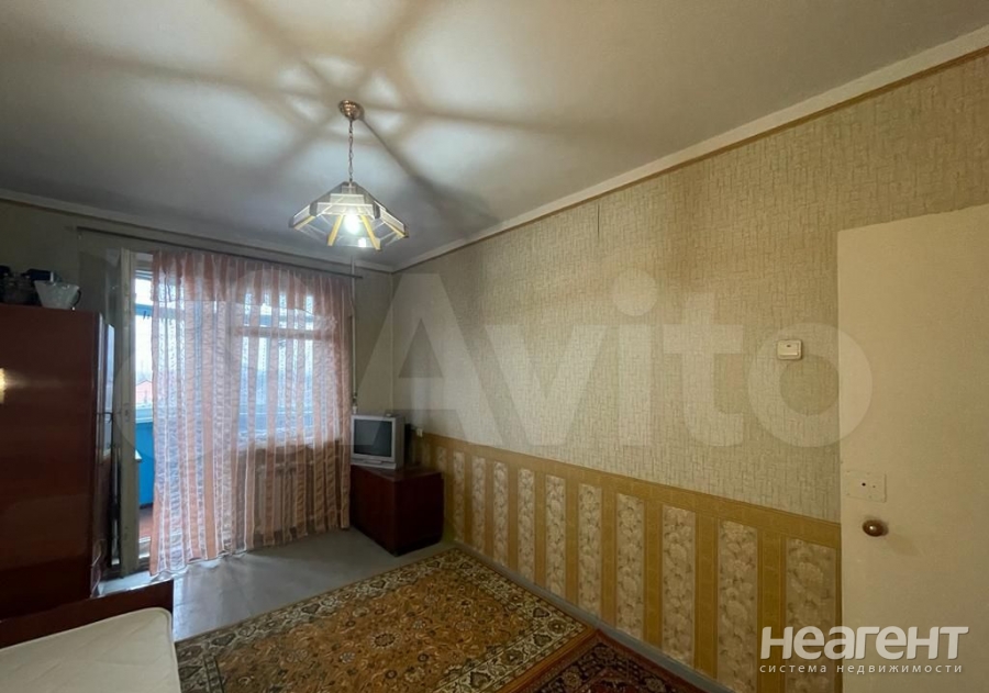 Продается 3-х комнатная квартира, 64 м²