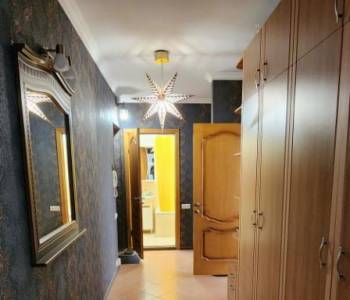 Продается 2-х комнатная квартира, 55 м²