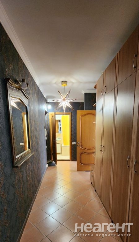 Продается 2-х комнатная квартира, 55 м²