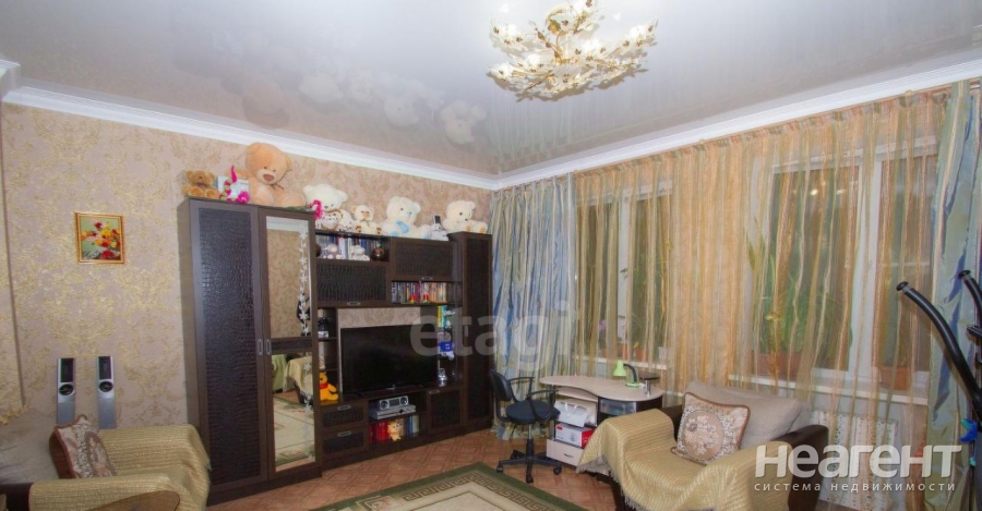 Продается Многокомнатная квартира, 87 м²