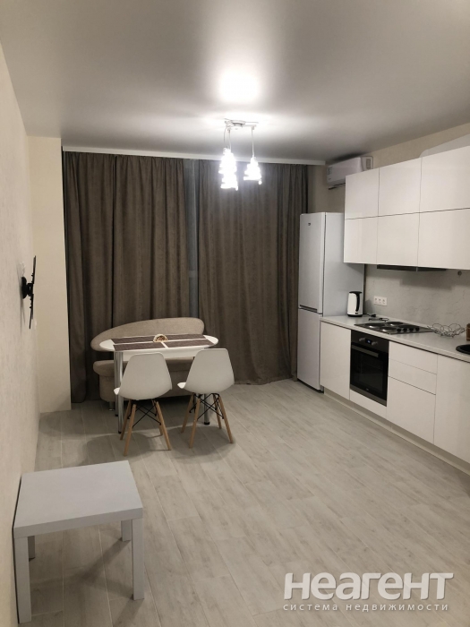 Сдается 1-комнатная квартира, 30 м²