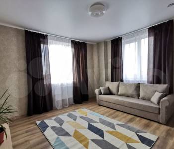 Сдается 1-комнатная квартира, 43 м²