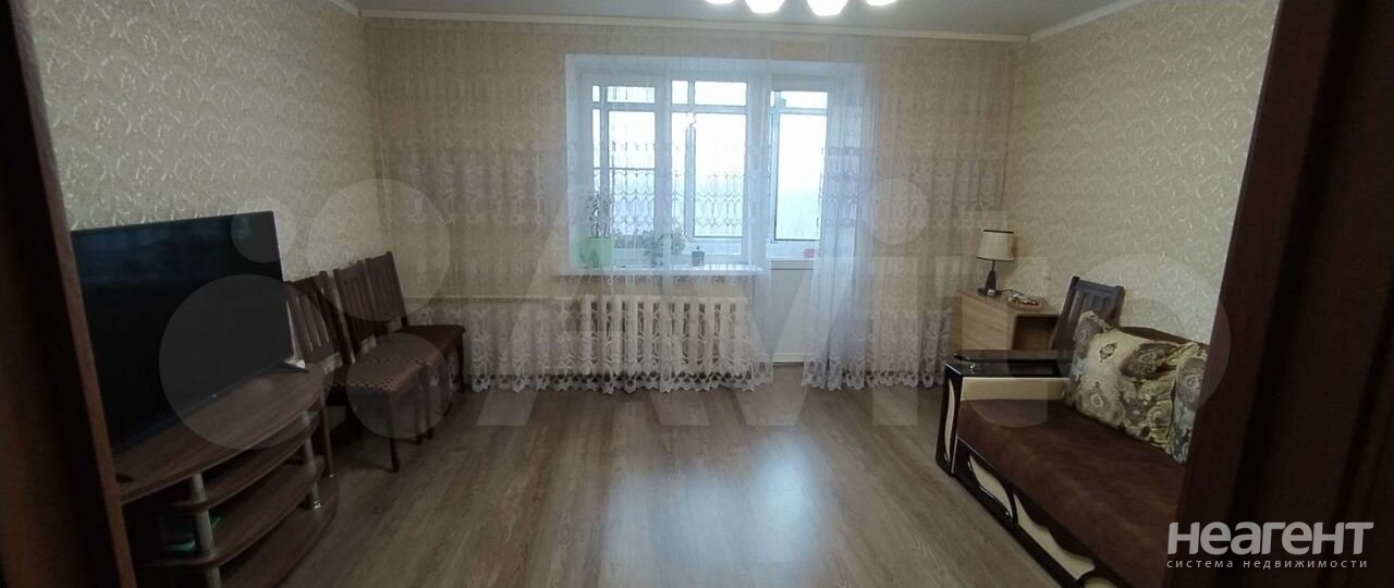 Продается Многокомнатная квартира, 82 м²