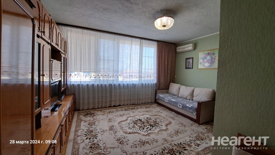 Продается 1-комнатная квартира, 34 м²