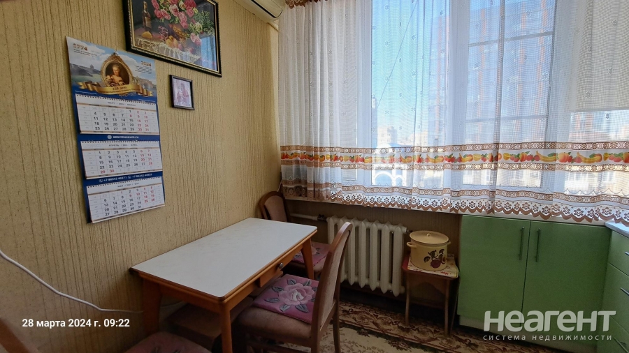 Продается 1-комнатная квартира, 34 м²