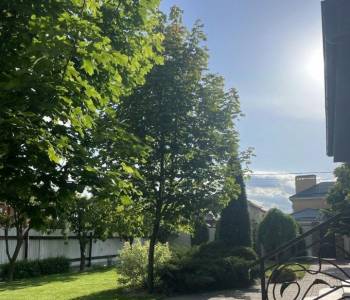 Продается Дом, 182 м²