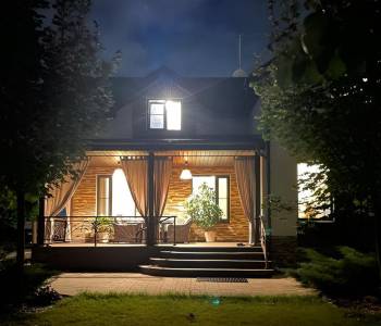 Продается Дом, 182 м²