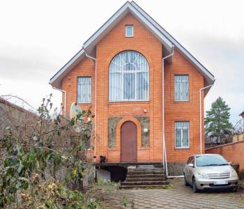 Продается Дом, 280 м²