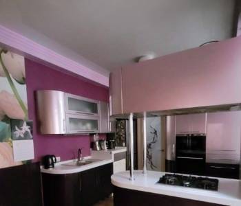 Продается Многокомнатная квартира, 104 м²