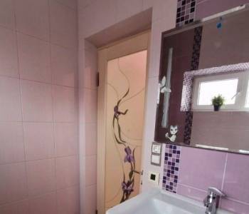 Продается Многокомнатная квартира, 104 м²