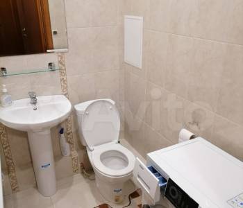 Сдается 1-комнатная квартира, 42 м²