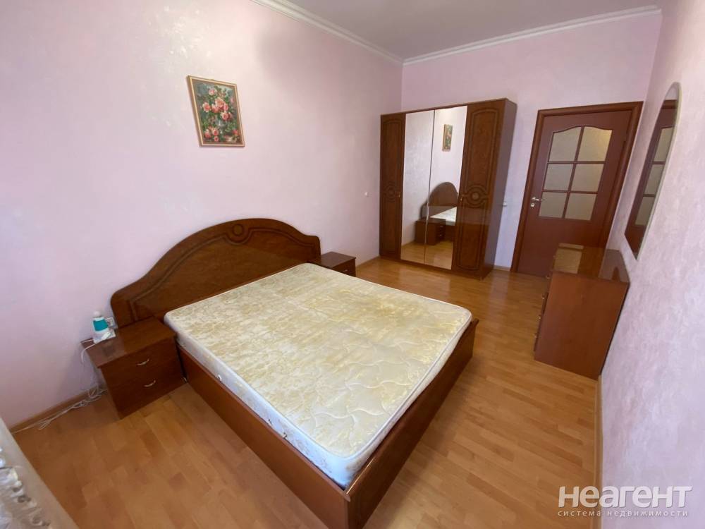 Продается 2-х комнатная квартира, 80 м²