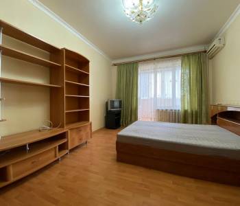 Продается 2-х комнатная квартира, 80 м²