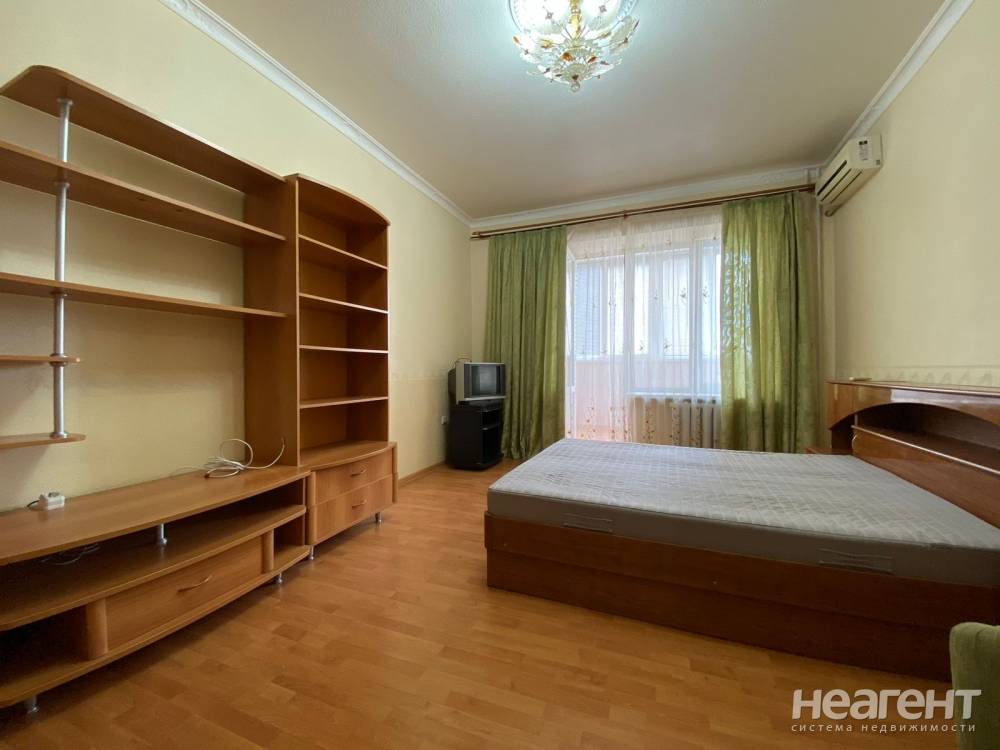 Продается 2-х комнатная квартира, 80 м²