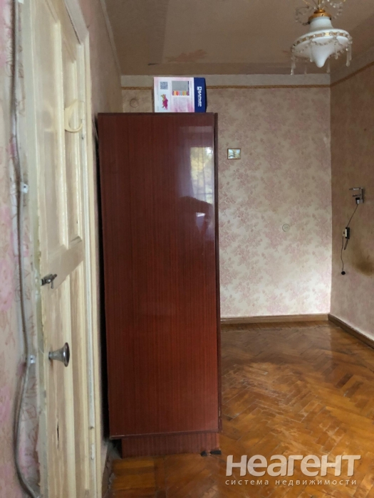 Продается 3-х комнатная квартира, 56 м²