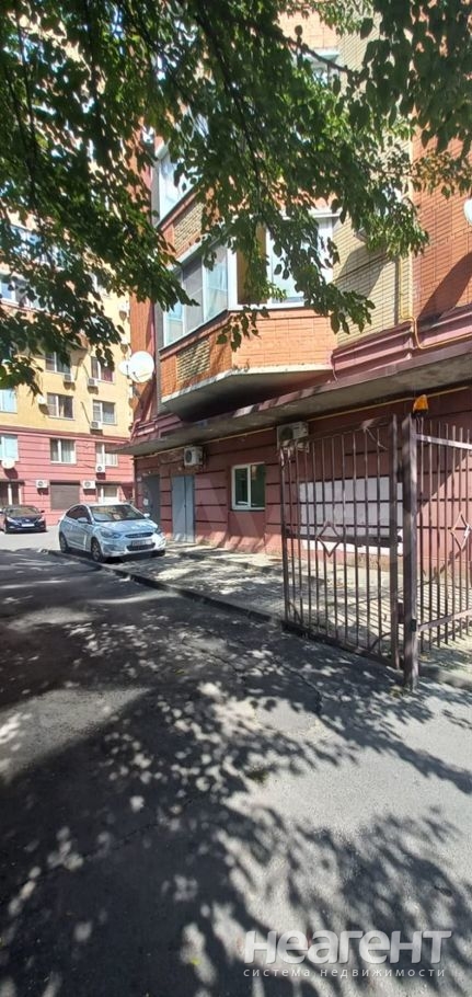 Продается 3-х комнатная квартира, 93 м²