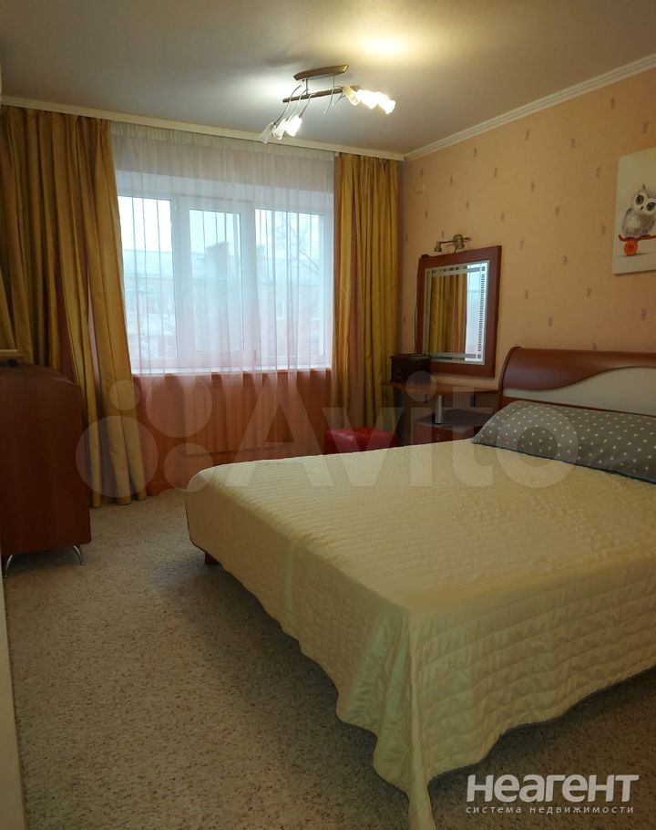 Продается 3-х комнатная квартира, 106 м²